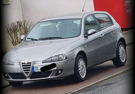 Alfa Romeo 147 1.6 Twin Spark ECO Distinctive