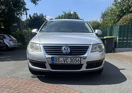 VW Passat Volkswagen 1.9 TDI DPF Individual Chrom dunkel