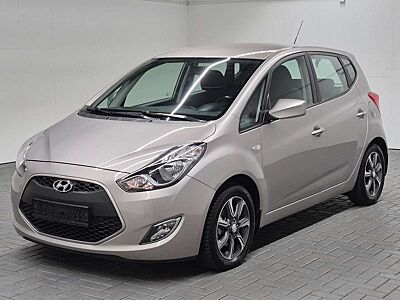 Hyundai iX20 Navi/Klimaaut./SHZ/LHZ/Kam/Tempom./16-LM