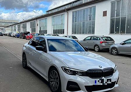 BMW 318i 318 Aut. M Sport