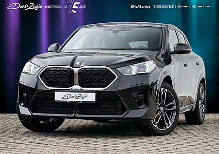 BMW X2 sDrive20i M-Sport AdLED AHK AkSitz PANO KoZg