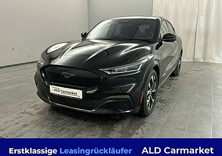 Ford Mustang Mach-E AWD Geschlossen, 5-türig, Direktantrieb, 1-Gang