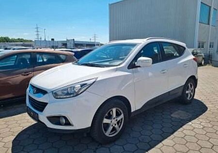 Hyundai ix35 2.0 CRDi 4WD FIFA World Cup Edition"Automatik"