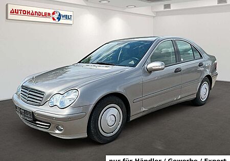 Mercedes-Benz C 200 CDI Lim. AAC PDC SHZ AHK Tempo