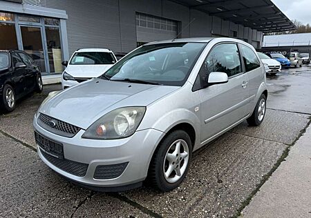 Ford Fiesta Style*Klima*8-Fach*HU/AU Neu