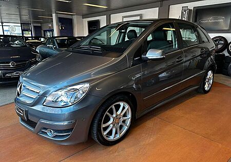 Mercedes-Benz B 180 T.LEDER/SHZ/PDC/START&STOP/KLIMA