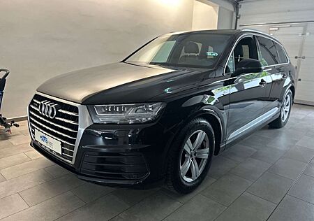 Audi Q7 3.0 TDI quattro S line *Matrix LED *7-Sitzer