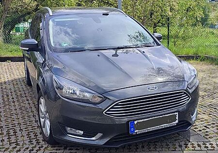 Ford Focus Titanium1.5 TDCi DPF Start-Stopp-System Aut.