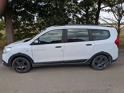 Dacia Lodgy Lodgy TCe 115 Stepway Celebration