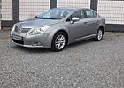 Toyota Avensis Edition 1. Hand