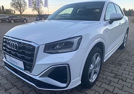 Audi Q2 35 TFSI S line DSG PDC SHZ ALU LED