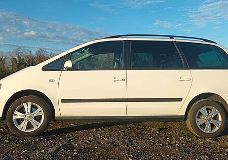 Seat Alhambra 2.0 Reference