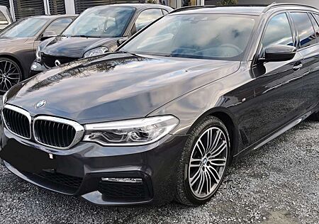 BMW 530d 530 xDrive Touring Aut. M Paket
