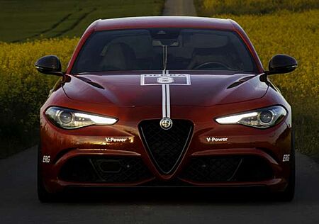Alfa Romeo Giulia 2.9 V6 Bi-Turbo AT8 Quadrifoglio