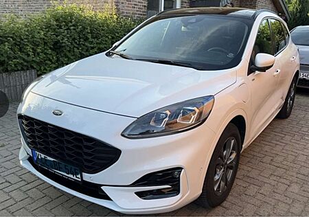 Ford Kuga Plug-In Hybrid ST-Line X