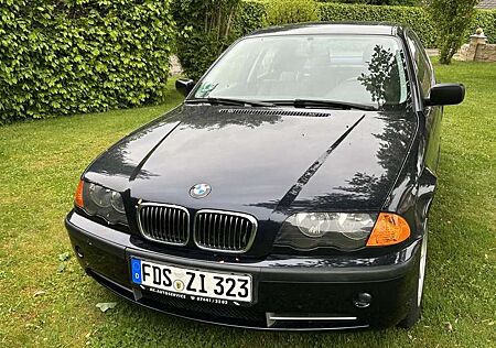 BMW 323i 323 E46