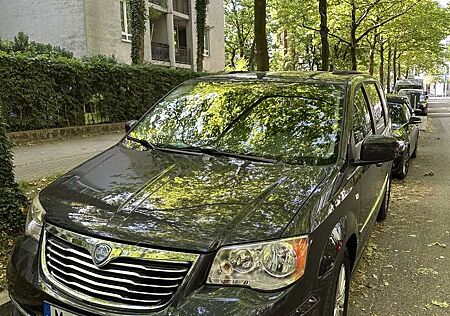 Lancia Voyager 2.8 CRD16v Platinum
