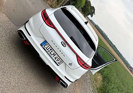 Kia Pro_ceed ProCeed / pro_cee'd ProCeed 1.6 T-GDI DCT7 OPF GT