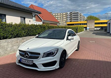 Mercedes-Benz CLA 200 AMG Line