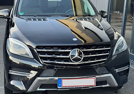 Mercedes-Benz ML 350 BlueTEC 4MATIC 7G-TRONIC