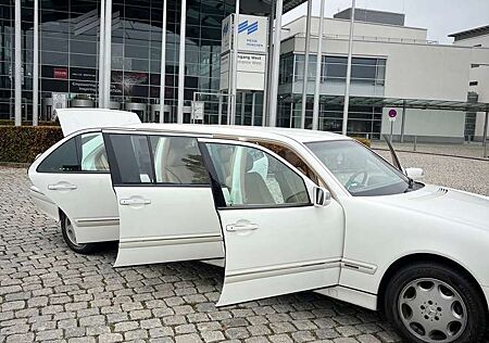 Mercedes-Benz E 320 Stretchlimousine W210 Luxus BINZ