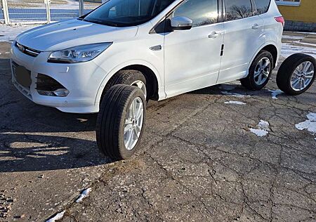 Ford Kuga Individual, 4x4, Navi, Teilleder