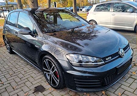 VW Golf Volkswagen VII DSG GTD*Sport&Sound-Paket*StandHz*R.Kam