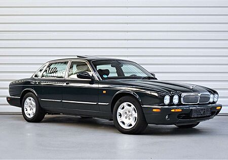 Jaguar XJ Sovereign 4.0