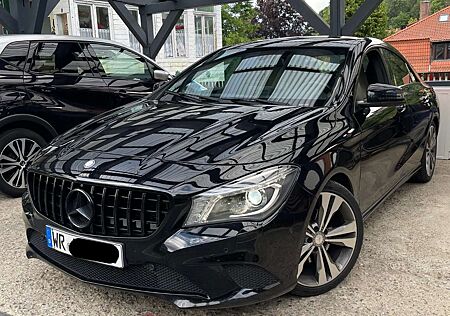 Mercedes-Benz CLA 180 Beige-Leder/Automatik/18Zoll/Sitzheizung/Navi/