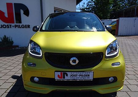 Smart ForFour Prime Brabus Paket Navi Alu SitzHzg