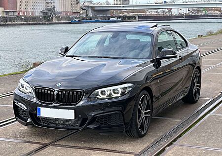 BMW 218 Coupe i M Sport