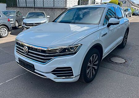 VW Touareg Volkswagen Elegance 4Motion STANDHEIZUNG LEDER