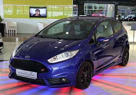 Ford Fiesta ST*LEDER*KAMERA*NAVI*KLIMAAUT*SHZ*ALU*