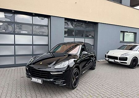 Porsche Cayenne Turbo S