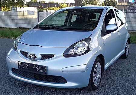Toyota Aygo TÜV NEU