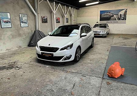 Peugeot 308 SW Allure Klima LED Navi Pano SHZ Kamera Totwinkel