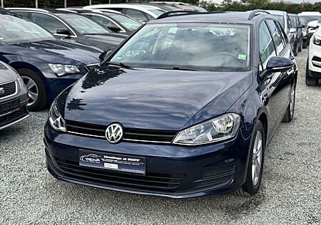 VW Golf Volkswagen VII Variant Comfortline BMT*AHK*TÜV NEU
