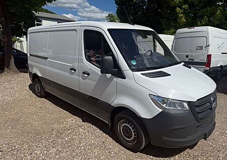 Mercedes-Benz Sprinter III Kasten FWD 211/214 CDI FWD L2