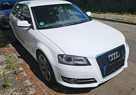 Audi A3 1.4 TFSI SportbackS line Sportpaket