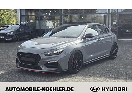 Hyundai i30 Fastback N-Performance 2.0T Pano, Kamera, Sportfah