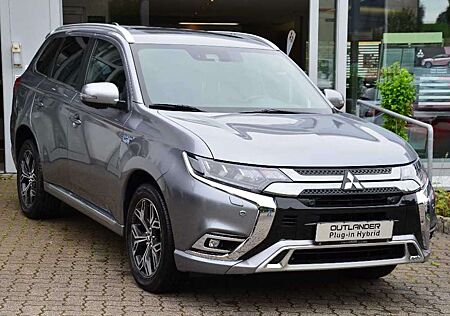 Mitsubishi Outlander Plug-in Hybrid TOP 2.4 MIVEC 4WD