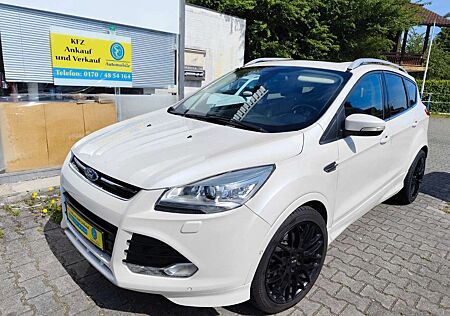 Ford Kuga Individual 4x4 Navi Xenon Kamera Ahk Panor.