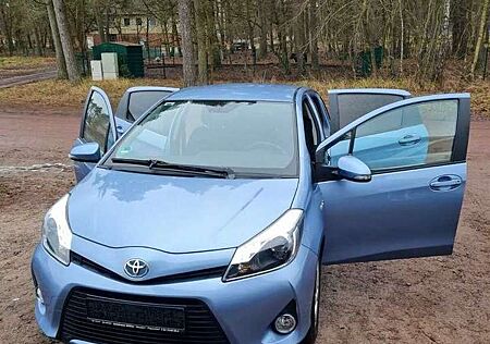 Toyota Yaris Hybrid 1.5 VVT-i Edition 2014