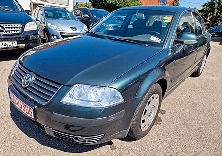 VW Passat Volkswagen 2.0 * TÜV + INSPEKTION NEU * 1. HAND