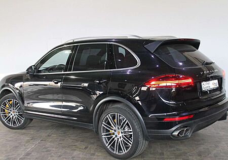 Porsche Cayenne Turbo, LED, ACC, Chrono, Pano