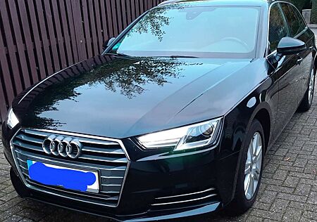 Audi A4 Avant 2.0 TDI S tronic sport