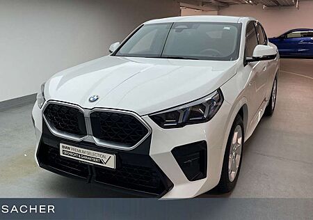 BMW X2 sDrive20i A M-Sport,AHK,el.Sitze,HUD,ACC,360°