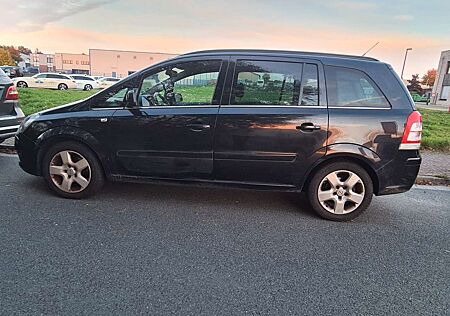 Opel Zafira B Innovation 7 Sitze