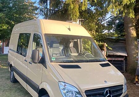 Mercedes-Benz Sprinter 215 CDI 906.613