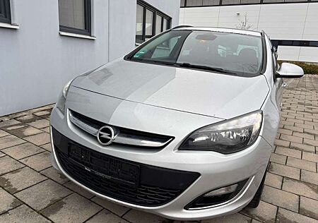 Opel Astra J Sports Tourer Active